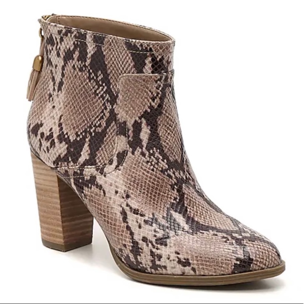 Anne Klein Niccie Ankle Boots, Women's 10 Smoke Multicolor Snakeskin Print  NEW